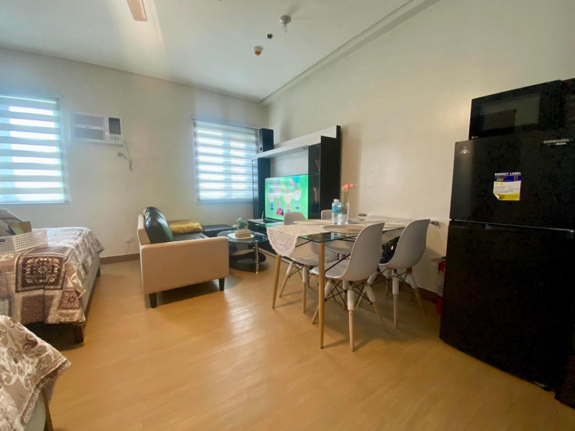 J & F Homestay - Cavite, Philippines Trece Martires Εξωτερικό φωτογραφία