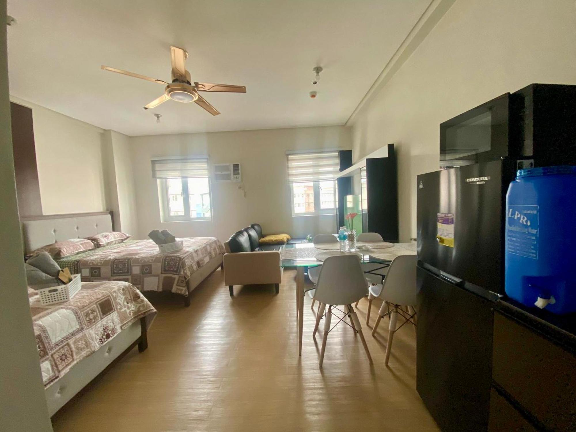 J & F Homestay - Cavite, Philippines Trece Martires Εξωτερικό φωτογραφία